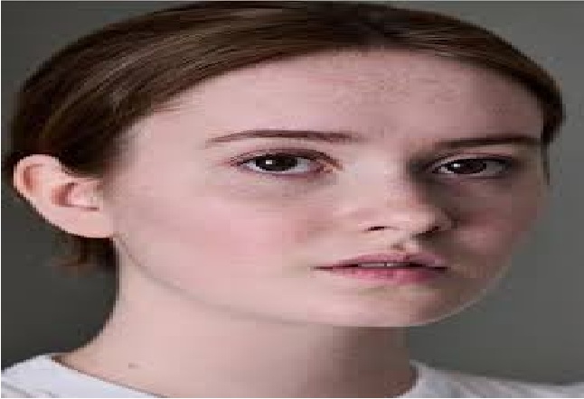 Bronte Carmichael Age: